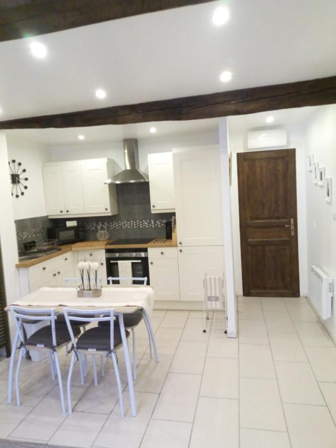 Maison De L'Amour Apartment Chardonnay Assignan Luaran gambar