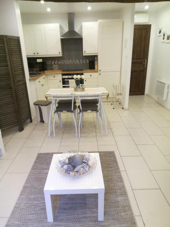 Maison De L'Amour Apartment Chardonnay Assignan Luaran gambar